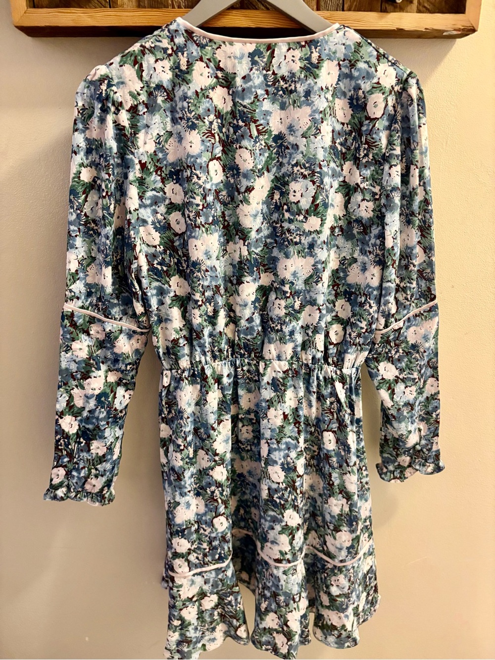 En Saison Floral Ruffle Long Sleeve Dress - Picture 2 of 7